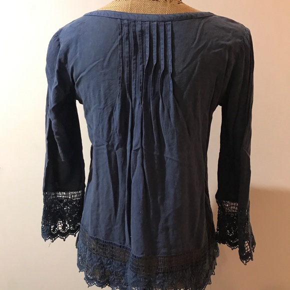 Women’s American Eagle caged peasant blouse - Picture 5 of 6